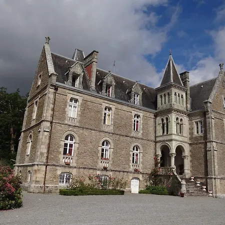 Chateau Du Deffay Couette-café 3*