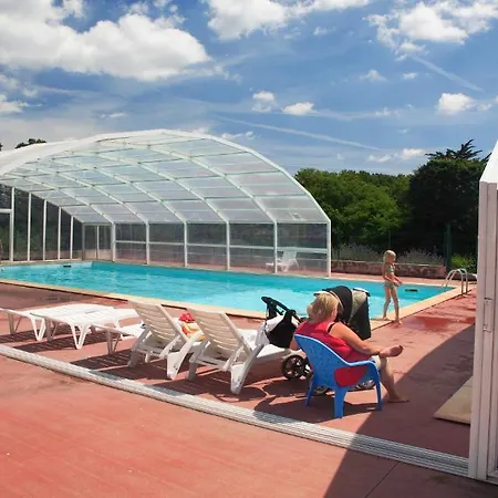 Bed and breakfast Chateau Du Deffay 3*