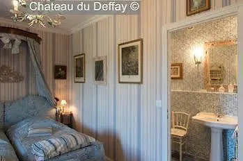 Bed and breakfast Chateau Du Deffay 3*
