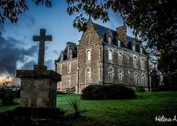 Chateau Du Deffay 3*